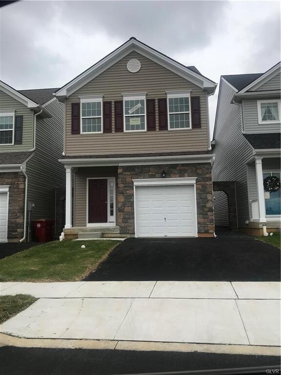 2116 Huntington Ln unit 18, Easton, PA 18040 - photo 2