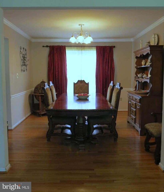 5775 Northton Ct, Woodbridge, VA 22193 - photo 6