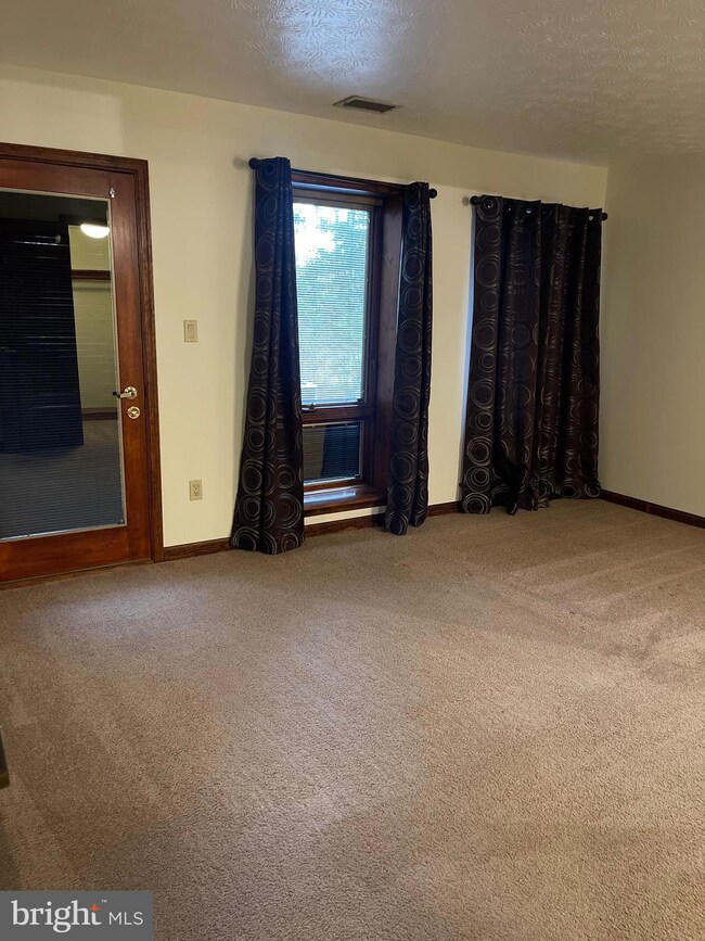 23314 Walnut Hollow Ct, California, MD 20619 - photo 6