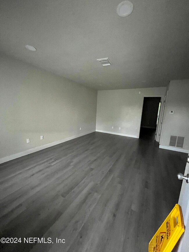 7853 Jasper Ave, Jacksonville, FL 32211 - photo 2