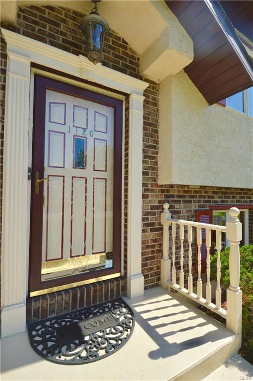 1120 Sundance Dr, Pen Argyl, PA 18072 - photo 3