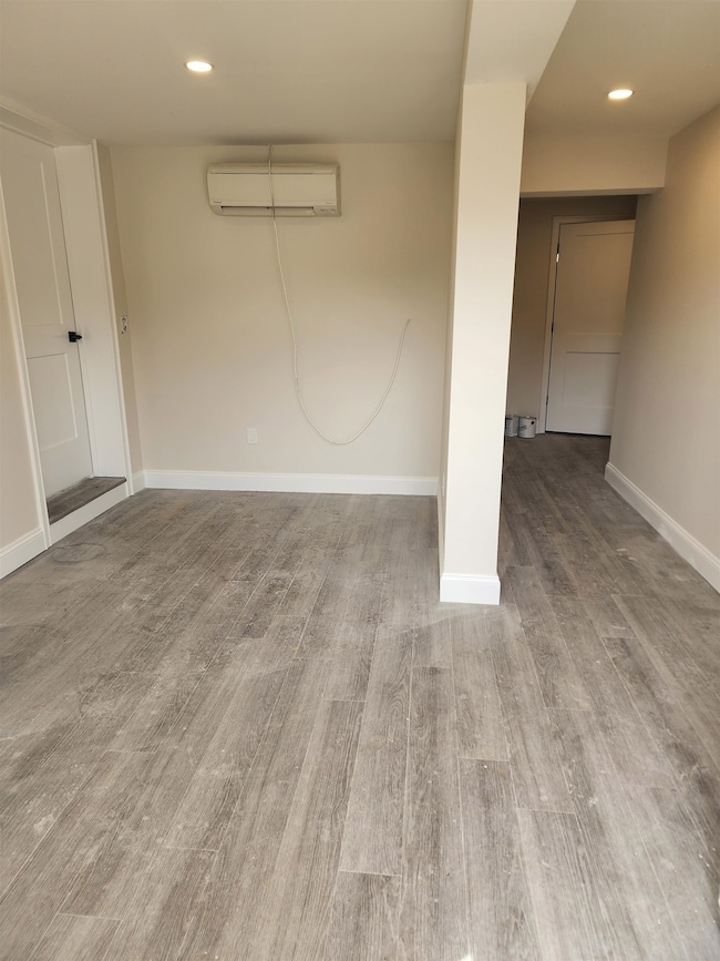 Lower level entryway mudroom