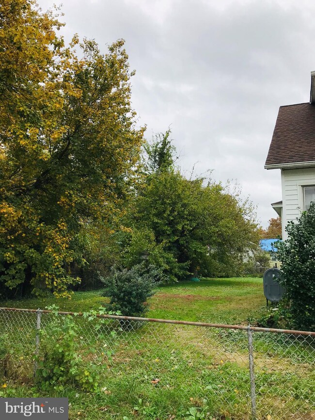 2901 New York Ave, Halethorpe, MD 21227 - photo 2