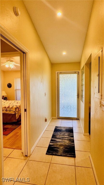 2024 Pine Isle Ln unit 2024, Naples, FL 34112 - photo 6