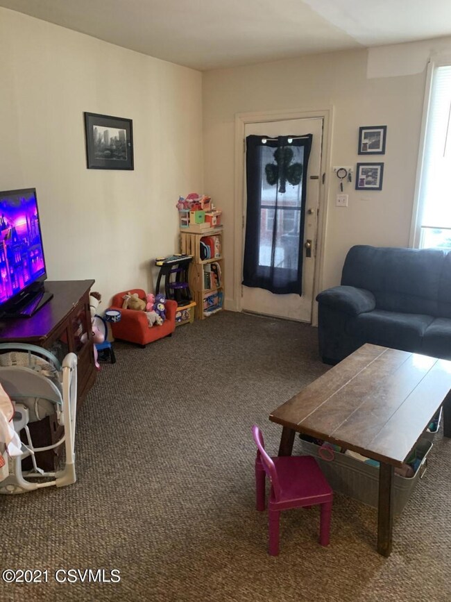 232 Walnut St unit 234, Milton, PA 17847 - photo 7