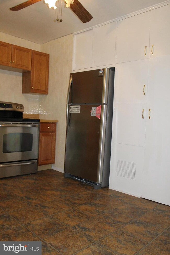 1609 Naturo Rd, Towson, MD 21286 - photo 7