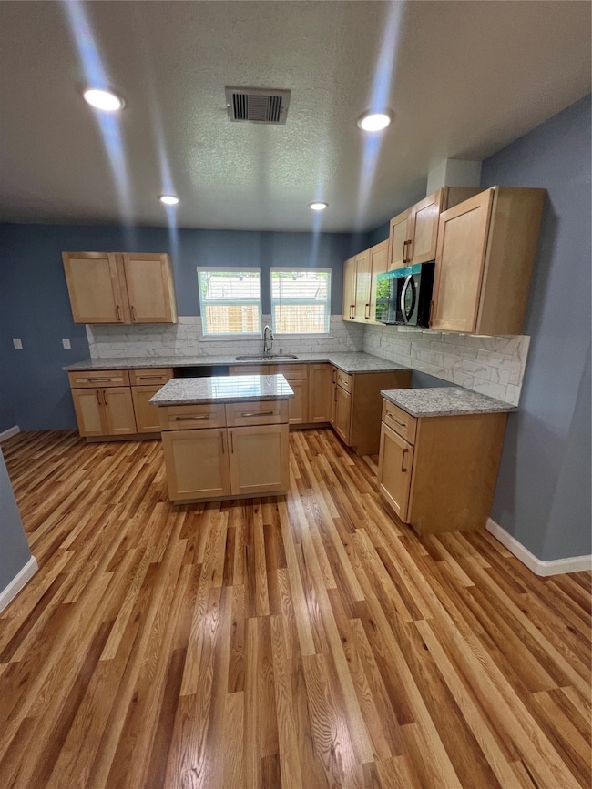 7613 Lady St, Houston, TX 77021 - photo 7