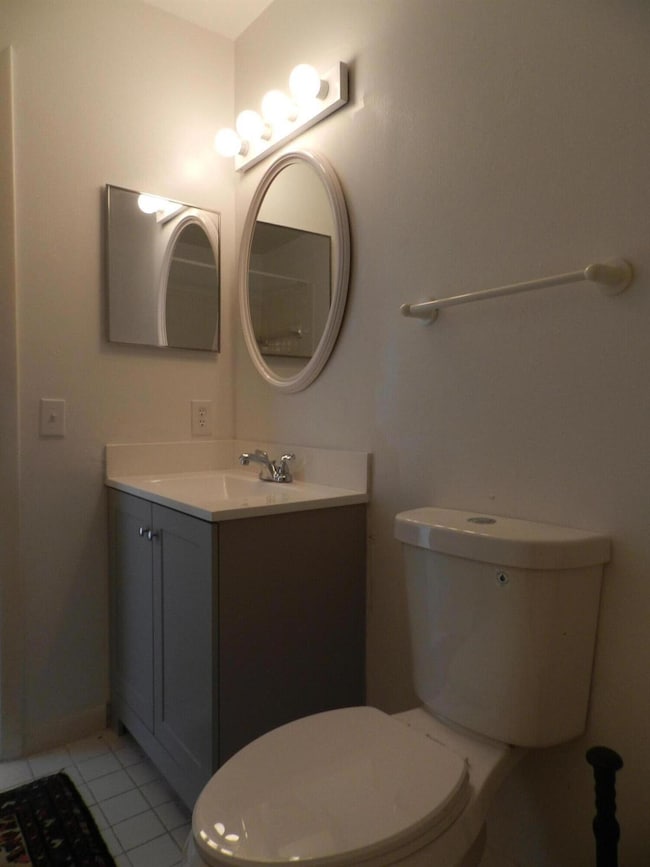 1110 Lakeview Dr E unit 10, Royal Palm Beach, FL 33411 - photo 6