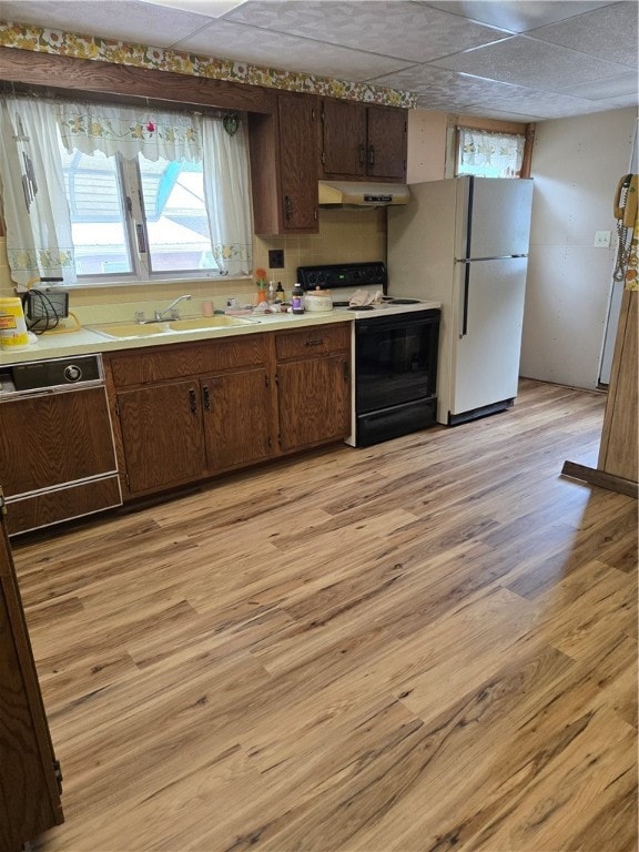 Eat in Kitchen New flooring 6/25