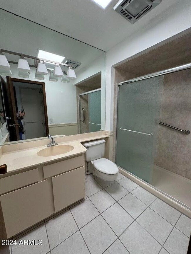 10557 W Pineaire Dr, Sun City, AZ 85351 - photo 4