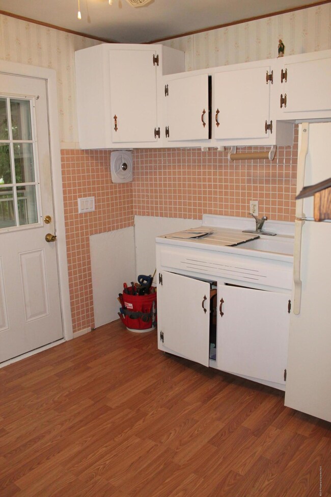 1415 Rundle St, Scranton, PA 18504 - photo 6