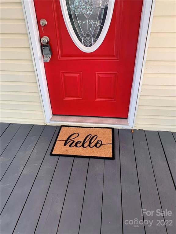 19 Ruby Dr, Hendersonville, NC 28792 - photo 2