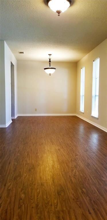 237 Cooper Dr, Hurst, TX 76053 - photo 4