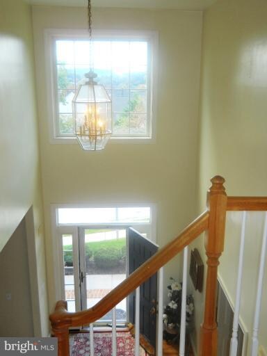 8705 Marburg Manor Dr, Lutherville Timonium, MD 21093 - photo 3