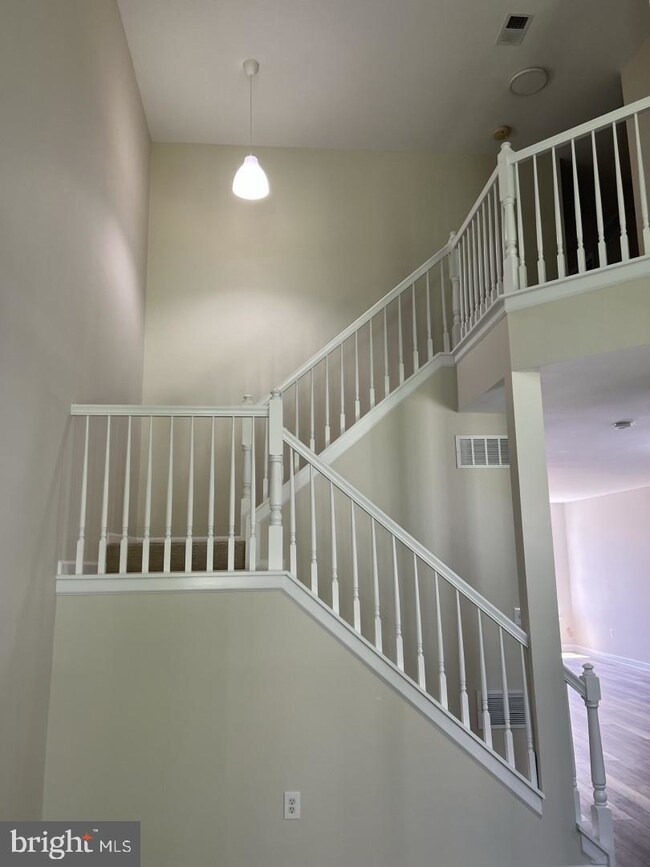 117 Sansom Ln, Woodbury, NJ 08096 - photo 7