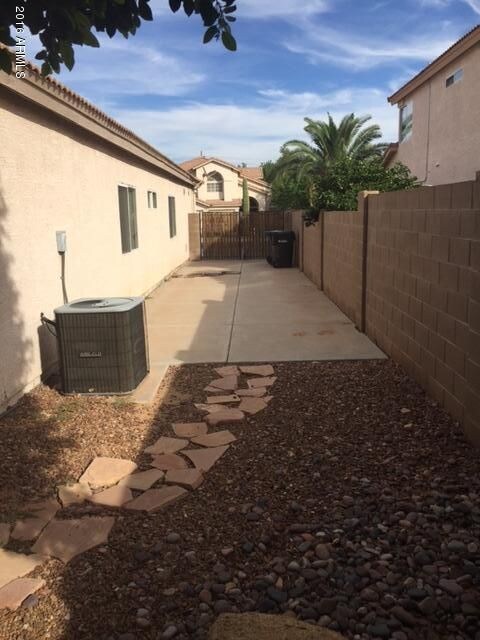 RV Gate