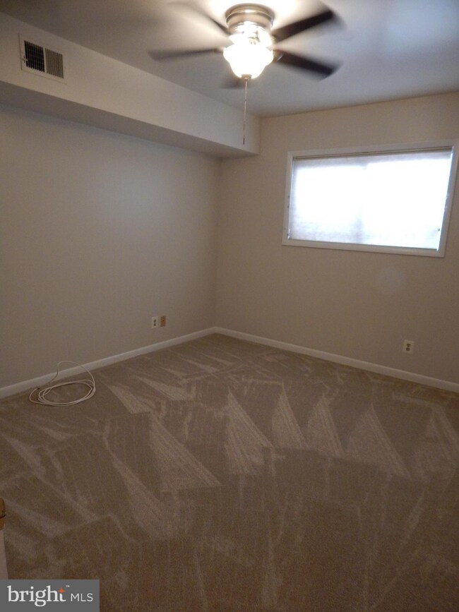 203 Skyhill Rd unit 6, Alexandria, VA 22314 - photo 6