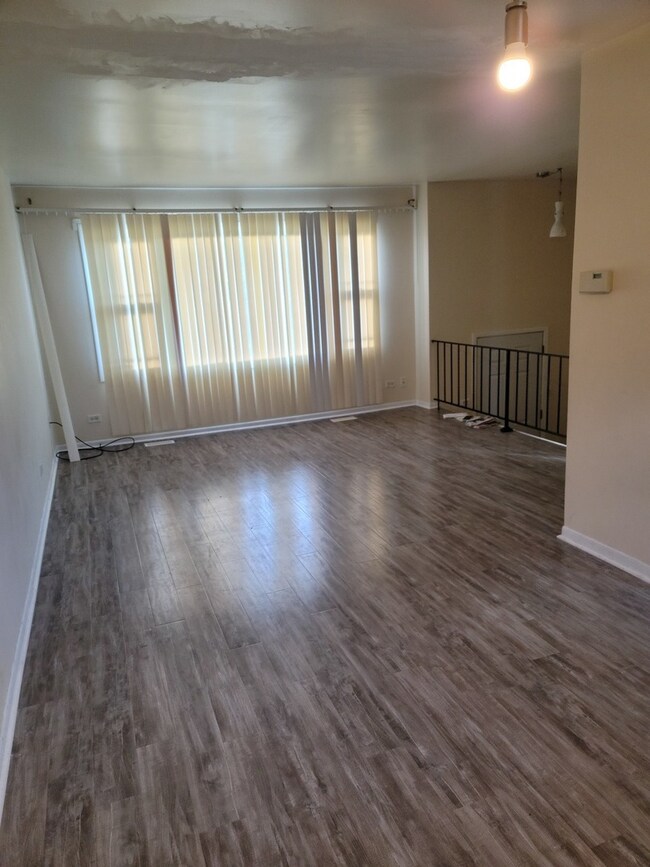 19031 Cypress Ave, Country Club Hills, IL 60478 - photo 3