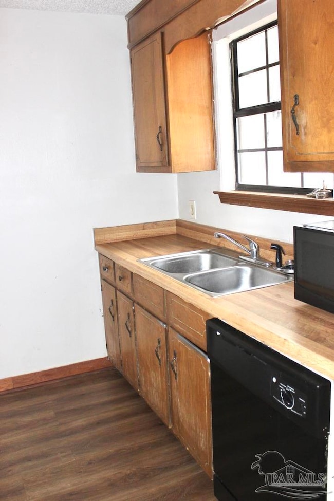 7705 Kipling St unit D, Pensacola, FL 32514 - photo 3