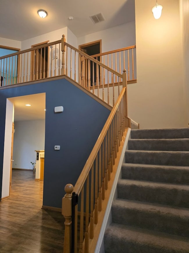 549 S Jade Ln unit 1205, Round Lake, IL 60073 - photo 4