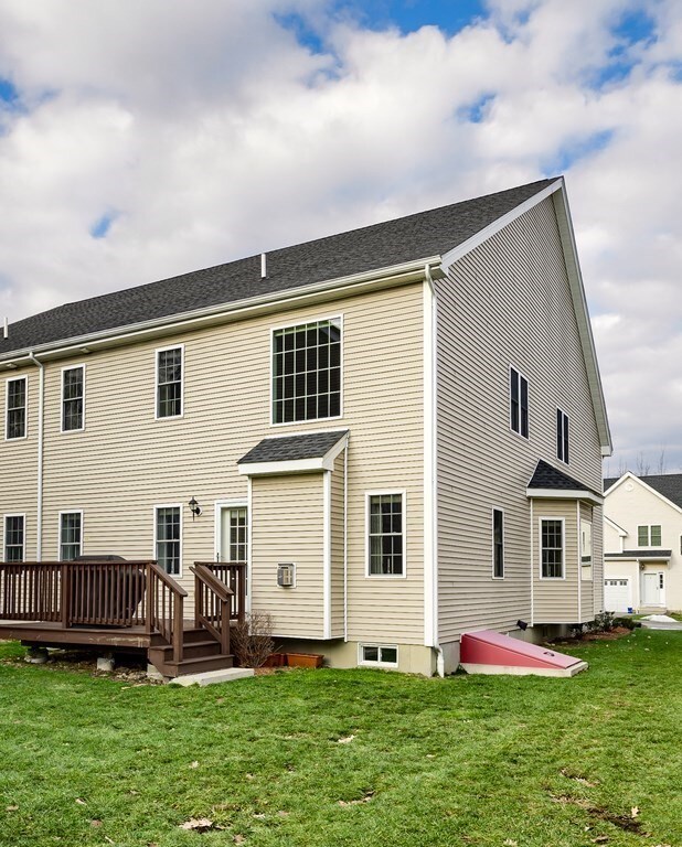 90 Fisher Rd unit 28, Holden, MA 01520 - photo 2