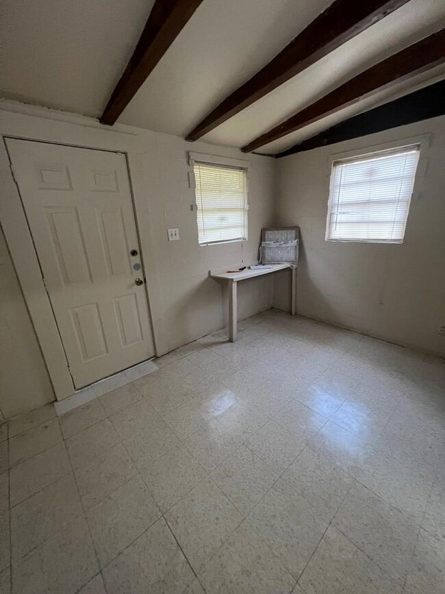 903 Riley St, Albany, GA 31705 - photo 6