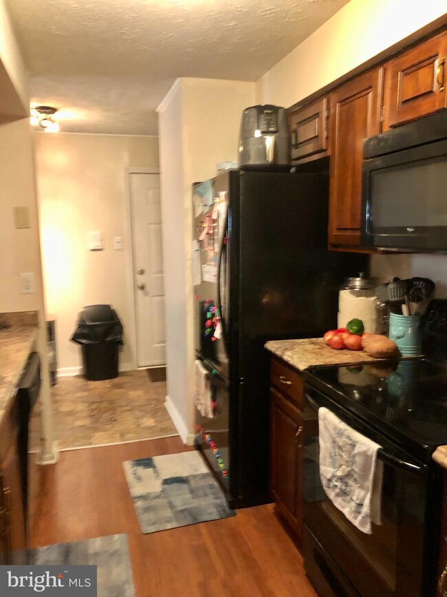 901 Cedar Crest Ct unit G, Edgewood, MD 21040 - photo 3