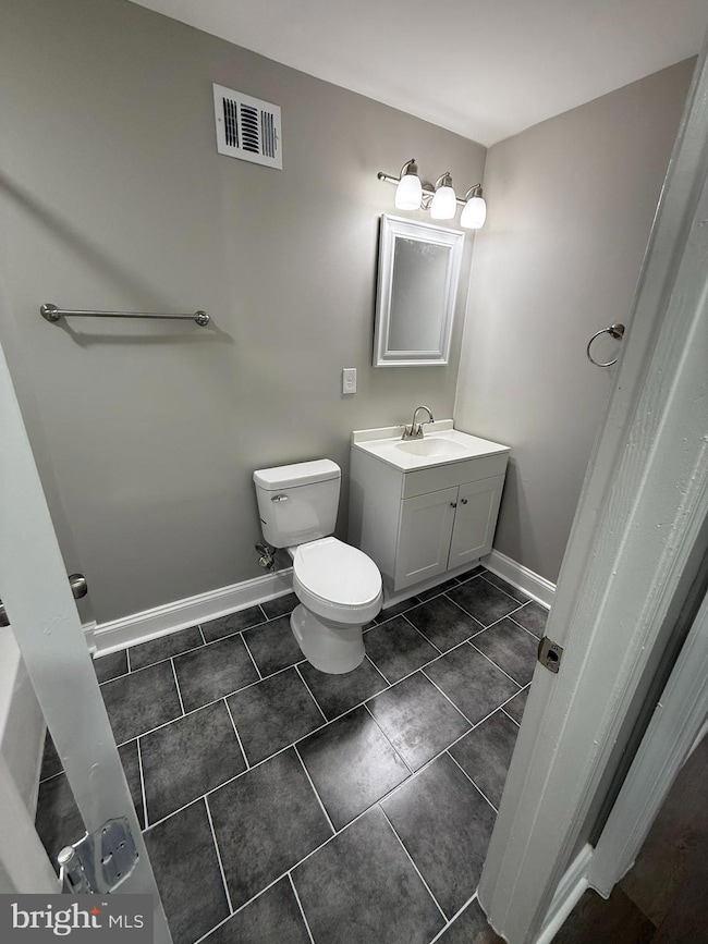 520 N Streeper St, Baltimore, MD 21205 - photo 3