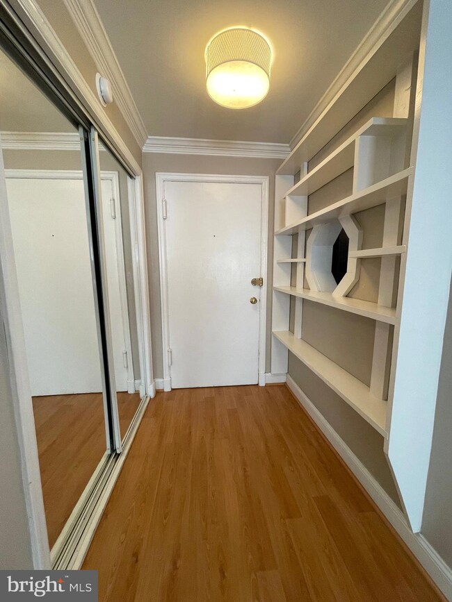 6609 Potomac Ave unit A2, Alexandria, VA 22307 - photo 7