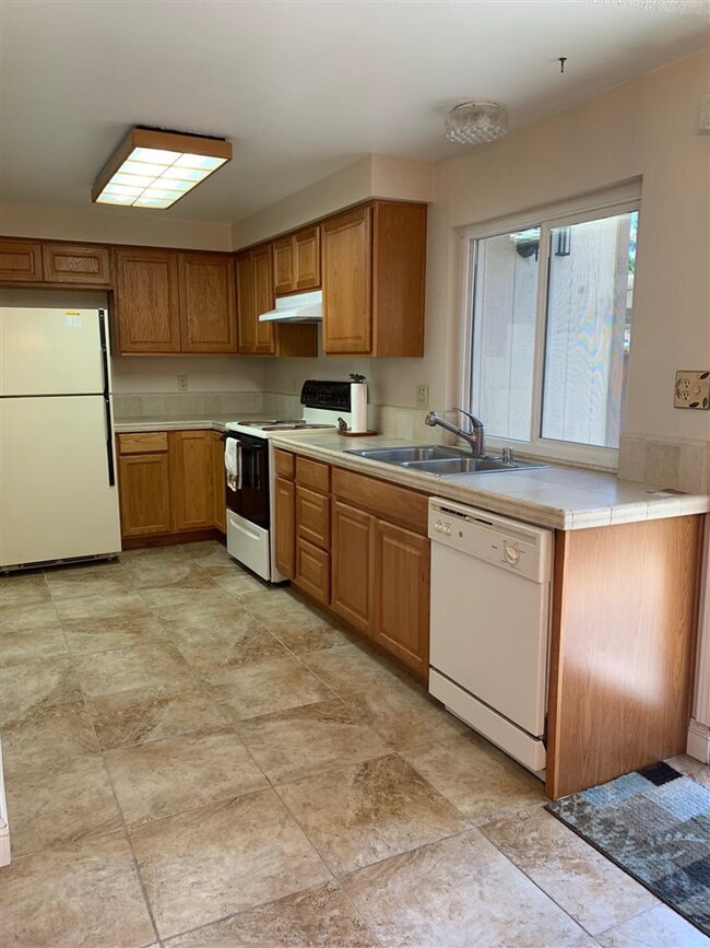 848 Parkside Dr unit 4, Sparks, NV 89434 - photo 5