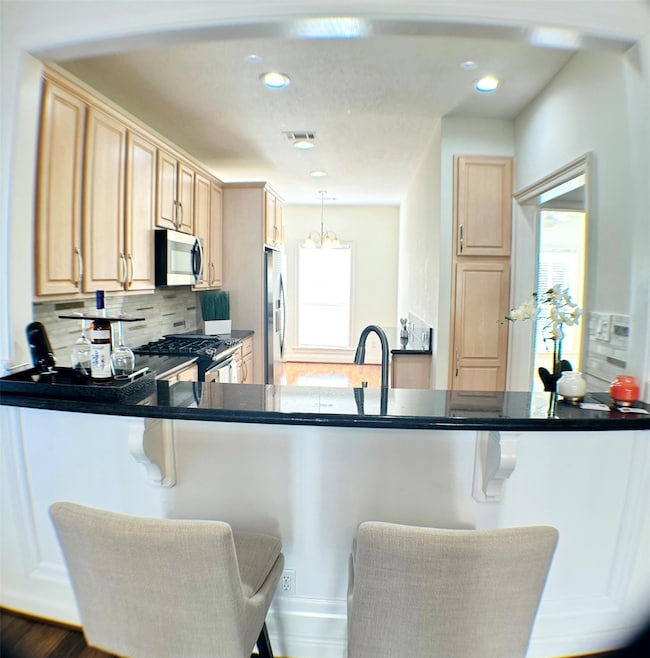 913 Birdsall St, Houston, TX 77007 - photo 7