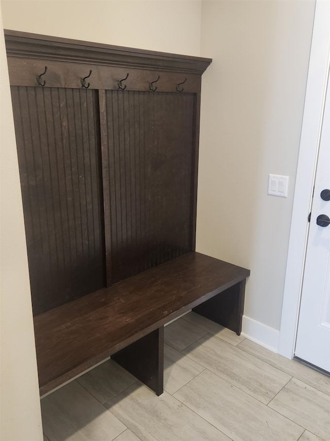 1612 Schreiner Ln, Waunakee, WI 53597 - photo 4