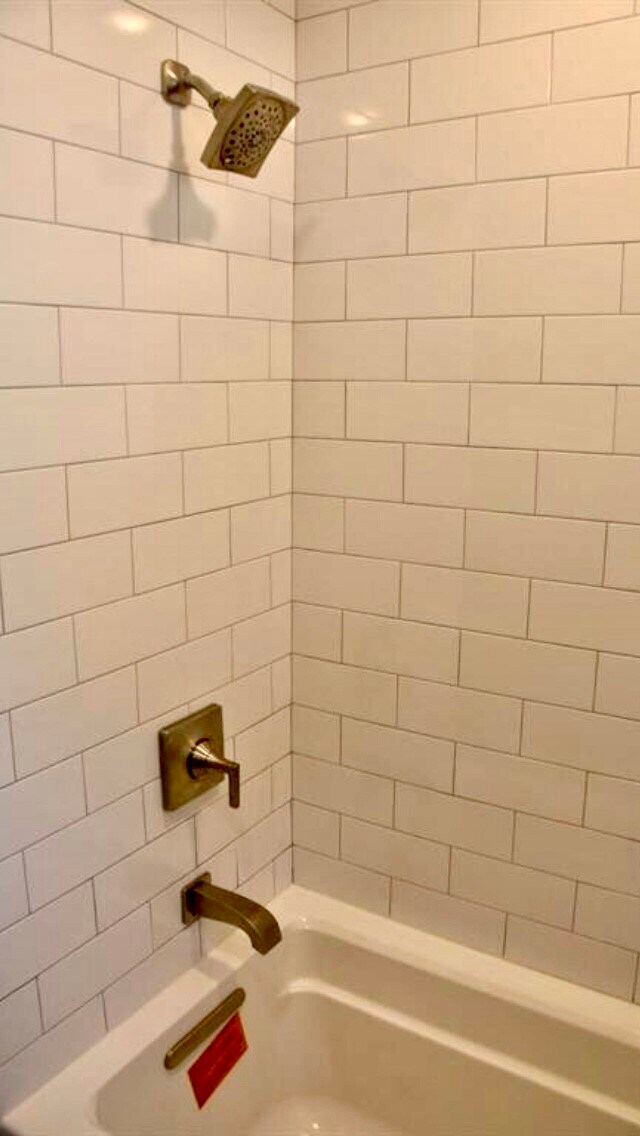 1586 Sue Barnett Dr, Houston, TX 77018 - photo 7