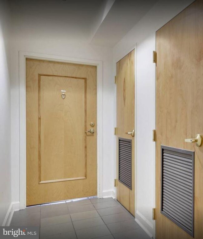 724 S Wolfe St unit 5B, Baltimore, MD 21231 - photo 3