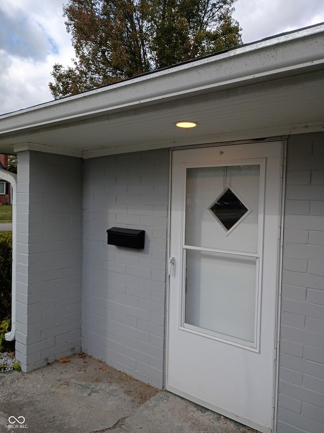 417 N Fenton Ave, Indianapolis, IN 46219 - photo 6