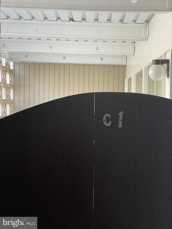 7527 Spring Lake Dr unit 7527-C, Bethesda, MD 20817 - photo 2