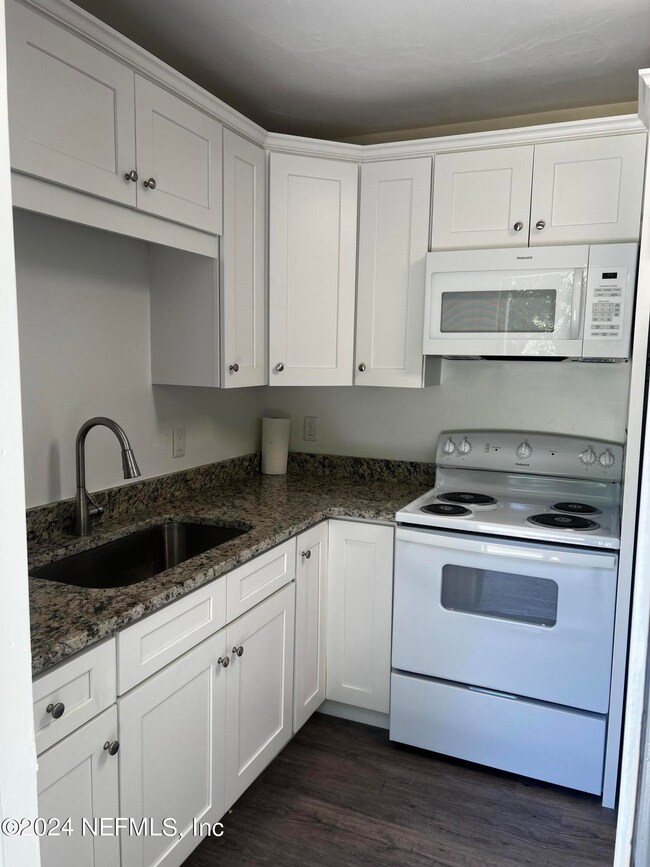 2834 Newell Blvd, Jacksonville, FL 32216 - photo 4