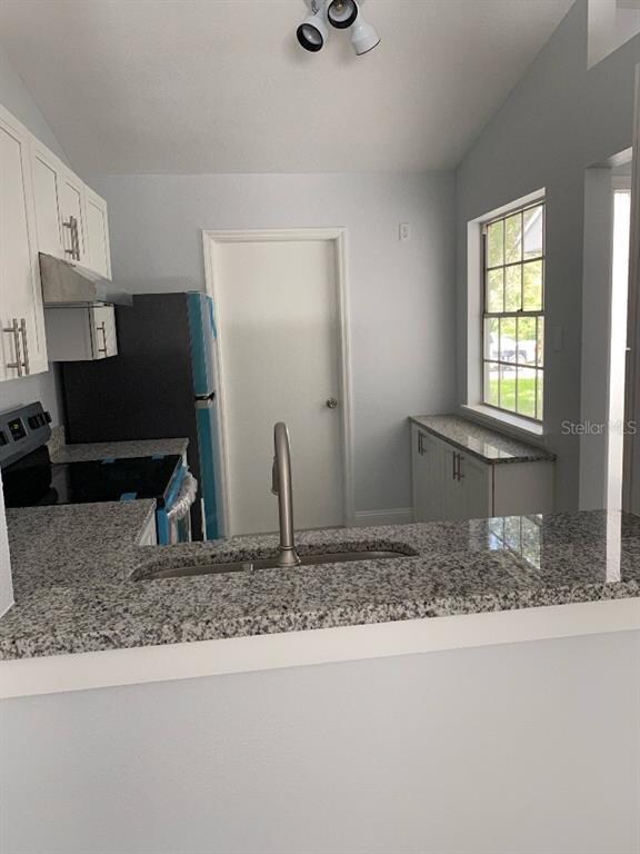 3270 Latana Dr unit 91, Palm Harbor, FL 34684 - photo 5