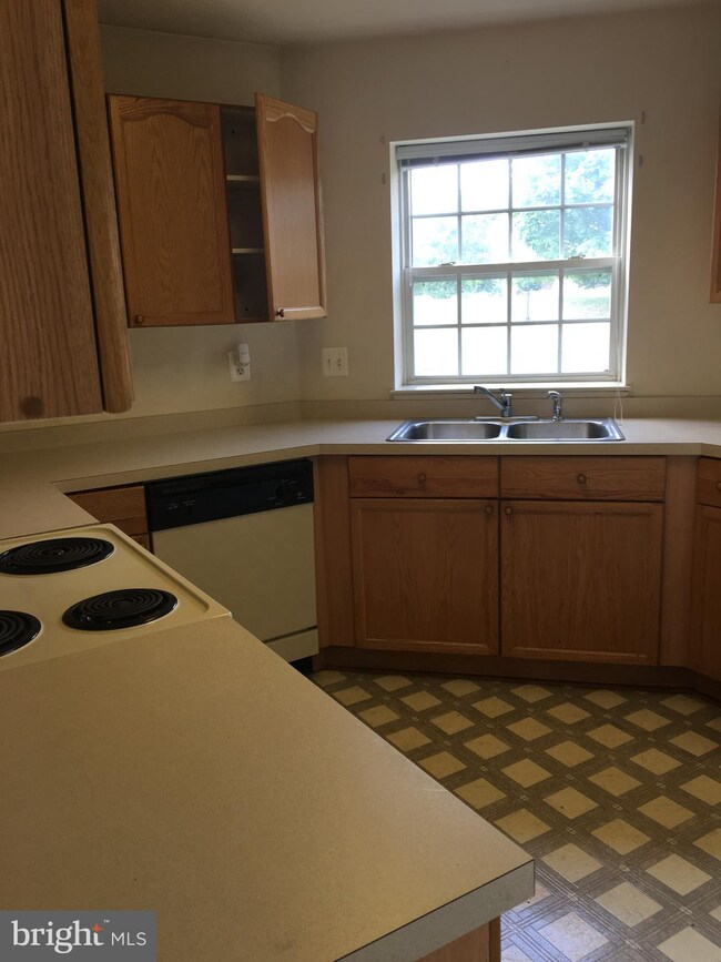 2507 Coach House Way unit 2C, Frederick, MD 21702 - photo 7