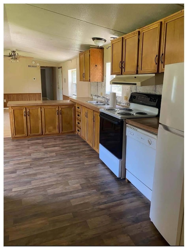 66 S Maple St, Greenville, ME 04441 - photo 5