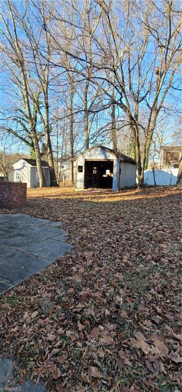 3020 Royalton Dr, Greensboro, NC 27406 - photo 7