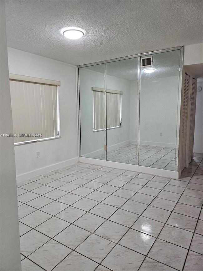 10641 SW 108th Ave unit 1H, Miami, FL 33176 - photo 6