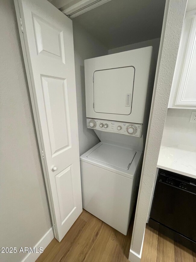 2b03dc3d-0c03-443d-82c2-9425c9547022