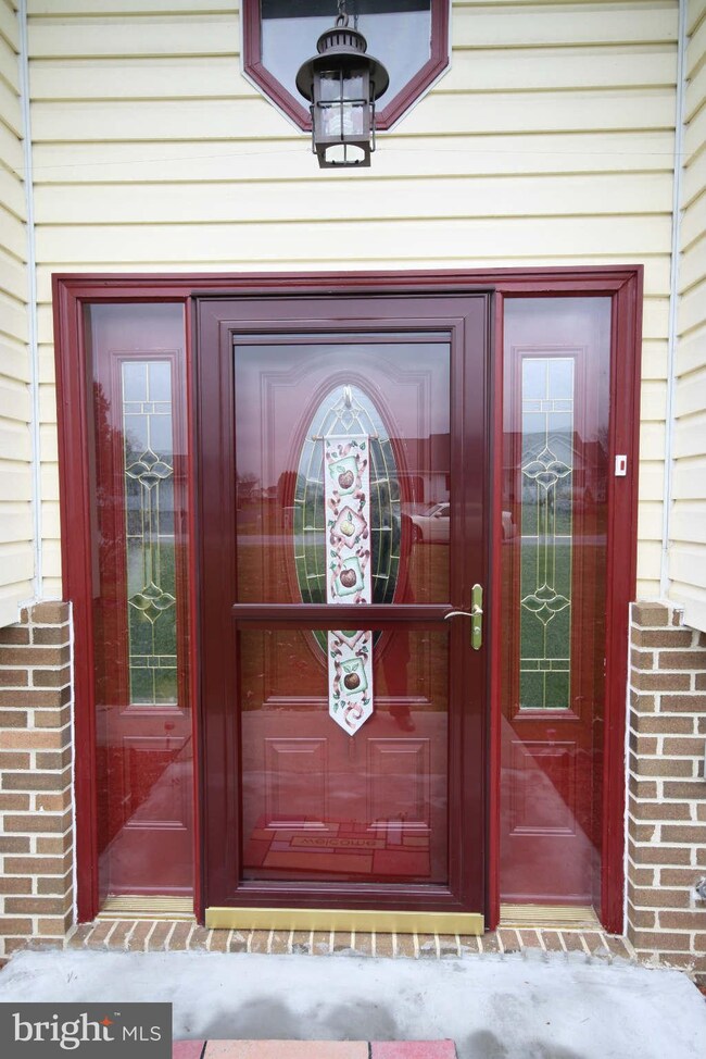 1144 Olive Dr, Greencastle, PA 17225 - photo 2