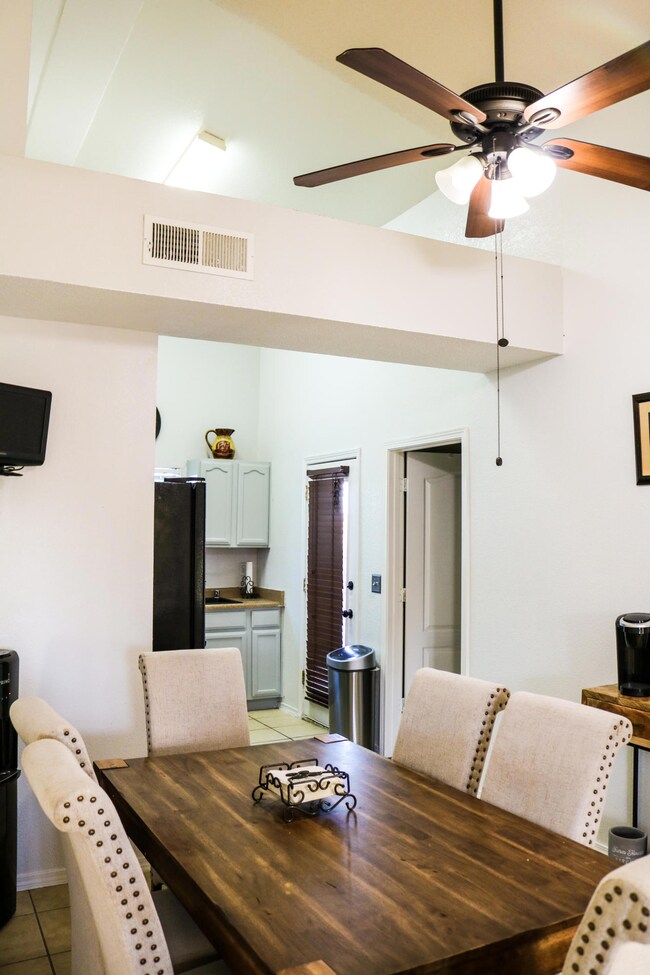 14561 Desierto Bello Ave, El Paso, TX 79928 - photo 5