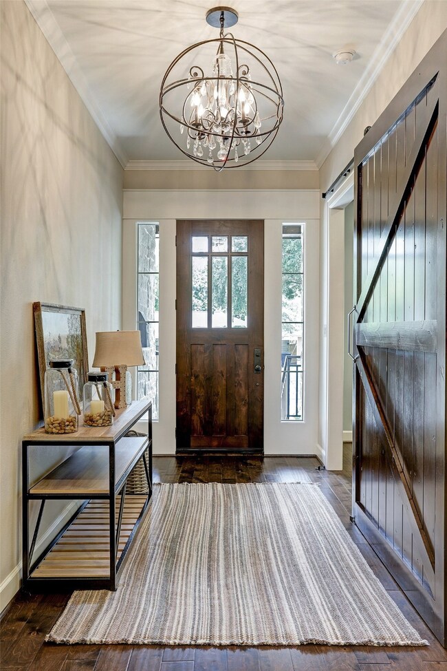 2318 Gardenia Dr, Houston, TX 77018 - photo 5