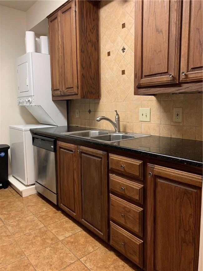 Orange Tree Condominiums unit 3, Austin, TX 78705 - photo 6