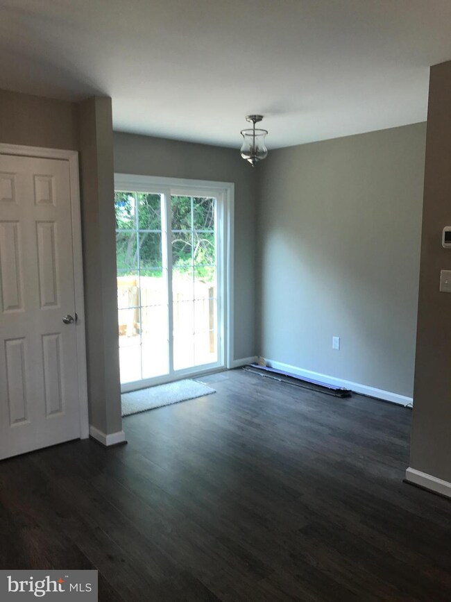 20 E 13th St, Front Royal, VA 22630 - photo 7