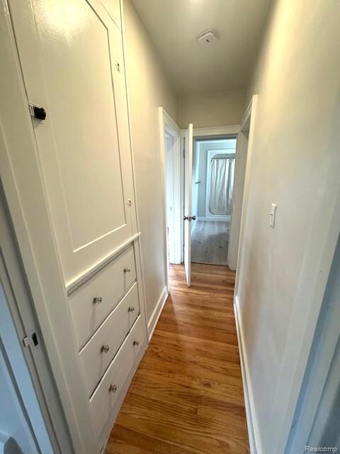 12120 Elmview St, Romulus, MI 48174 - photo 6