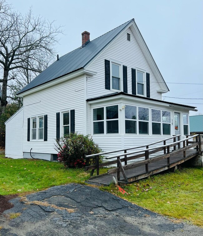 16 Maple St, Milo, ME 04463 - photo 3